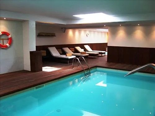 Hotel Villa Paulita Puigcerda