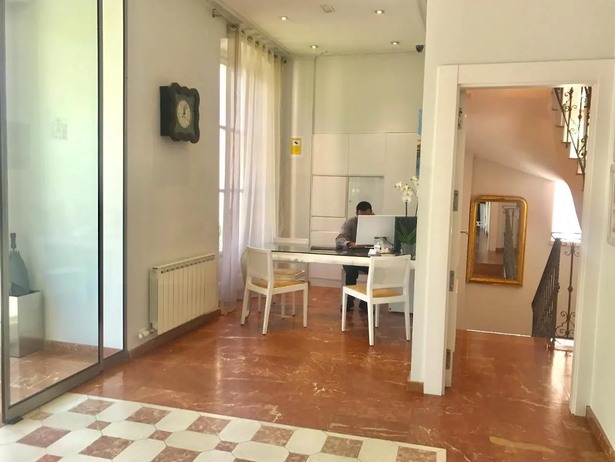 Hotel Villa Paulita Puigcerda